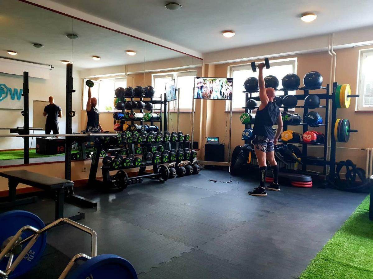 Penzion Fit - Contactless Check In Zvolen Buitenkant foto